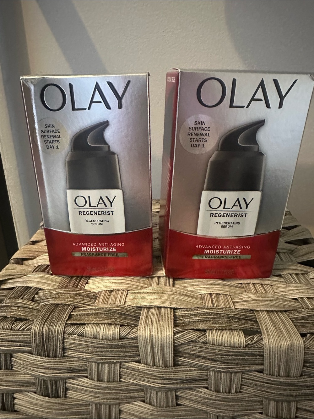 2 Olay Regenerist fragrance free 2-pack